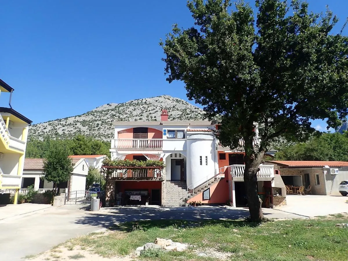 Apartments Falk Starigrad Paklenica