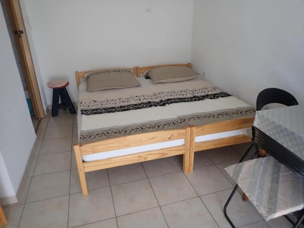 Apartments Falk Starigrad Paklenica