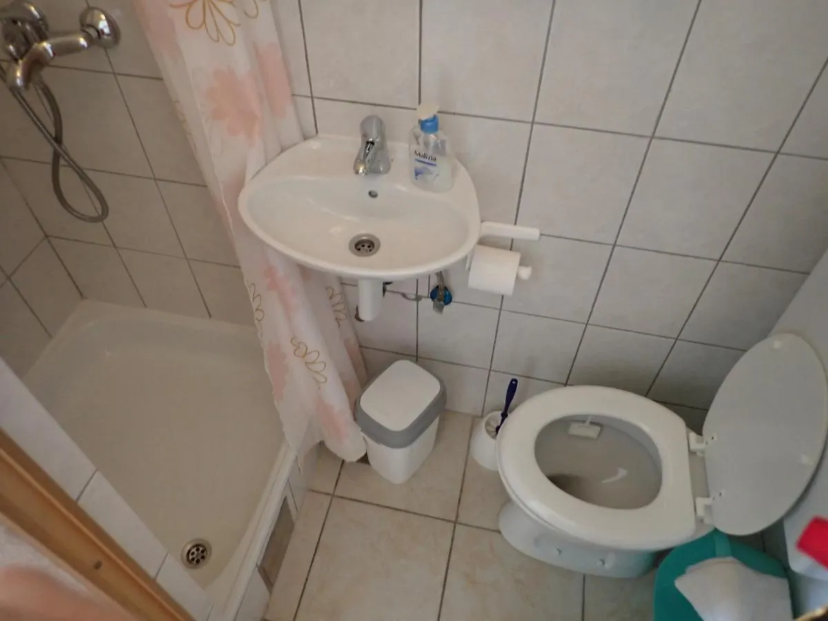 Apartments Falk Starigrad Paklenica 0*,  Croatia