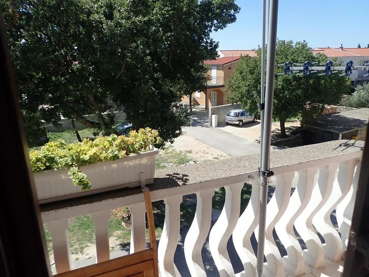 Apartments Falk Starigrad Paklenica